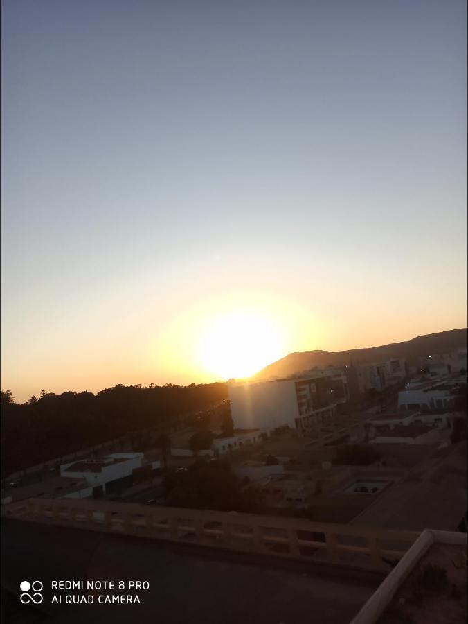Appartement Julia Au Centre Ville Agadir Dans Residence Borj Dalat Экстерьер фото